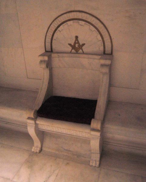 Acacia Park Cemetery and Mausoleum:Throne