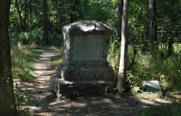Fulton: Bachelor's Grove Cemetery