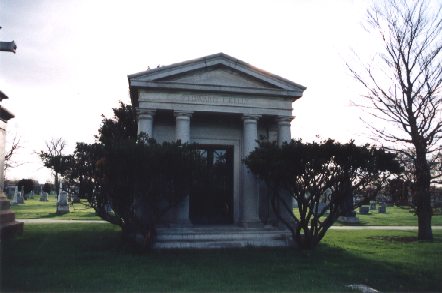 Calvary Catholic Cemetery: Mayor Edward Kelly 