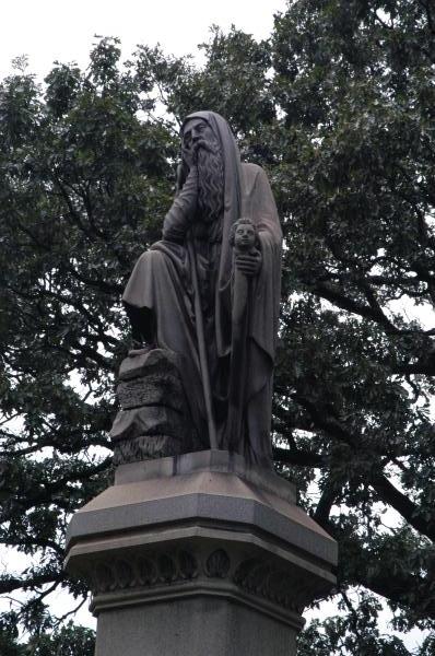 United Ancient Order of Druids: Forest Home Cemetery