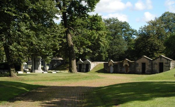 Brick Road: Forest Home Cemetery