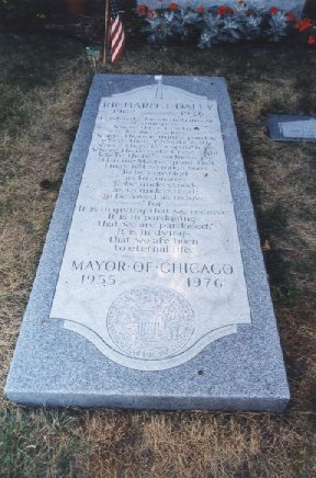 Holy Sepulchre Catholic Cemetery: Mayor Richard J. Daley