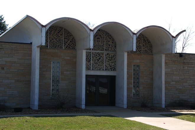 Mound Grove Cemetery: Community Mausoleum