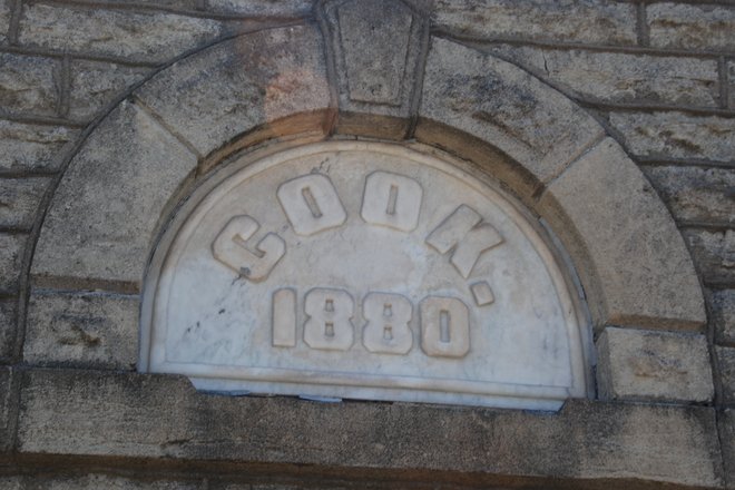 Mound Grove Cemetery: Cook Mausoleum