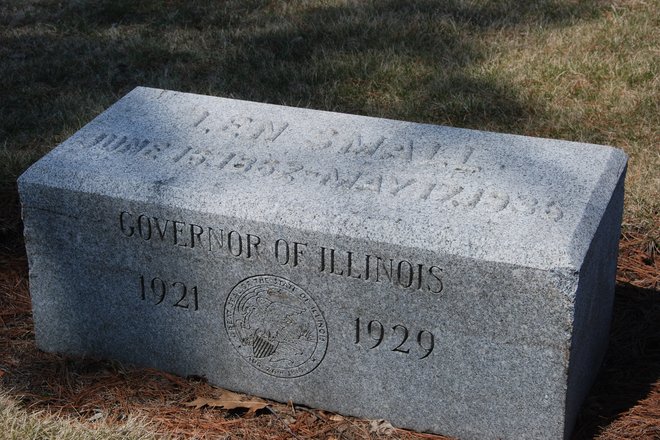 Mound Grove Cemetery: Governor Lennington Small