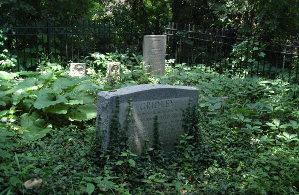 Gridley Family Cemetery:Modern Monument