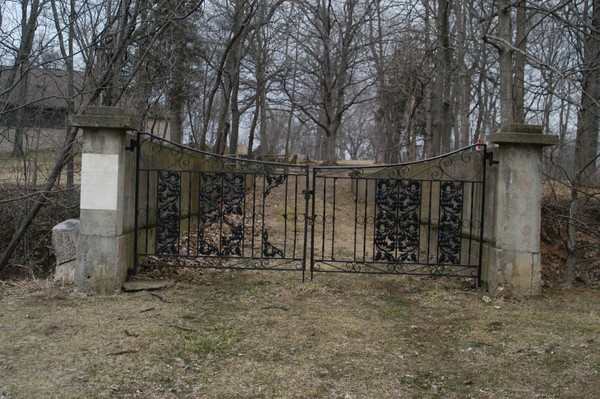 Elkhart Cemetery:Bridge