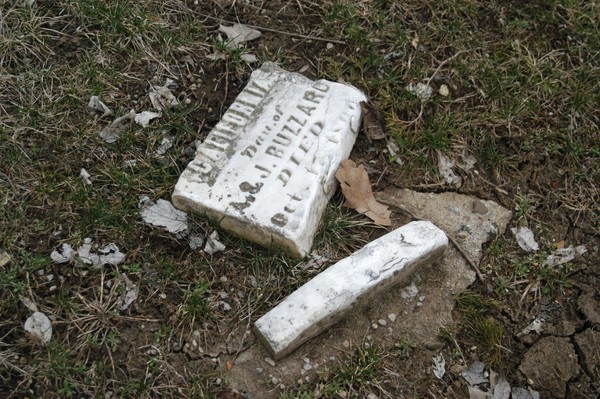 Elkhart Cemetery: