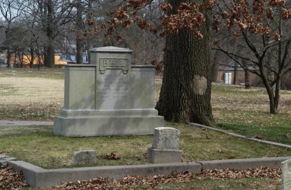 Upper Alton Cemetery:James and Emily Bell