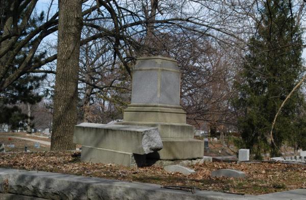 Upper Alton Cemetery:Broken