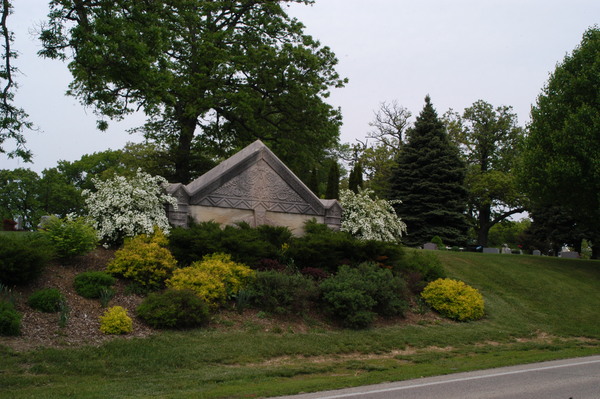 Oakland Cemetery, Woodstock:Receiving Vault