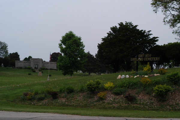 Oakland Cemetery, Woodstock:Oakland Cemetery, est 1859