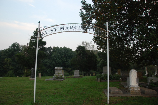 Evangelical St. Marcus Cemetery: Ev. St. Marcus Cemetery Arch