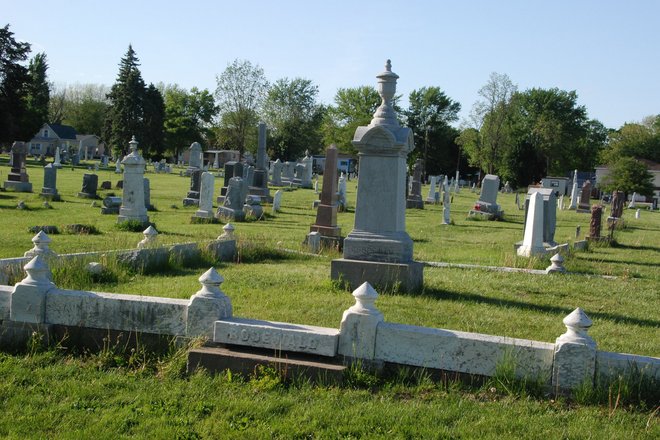 Rushville City Cemetery: Rodewald