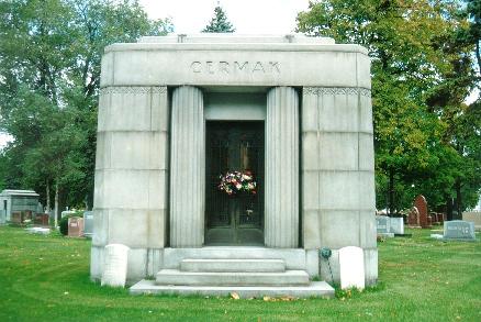 Bohemian National Cemetery: Mayor Anton Cermak