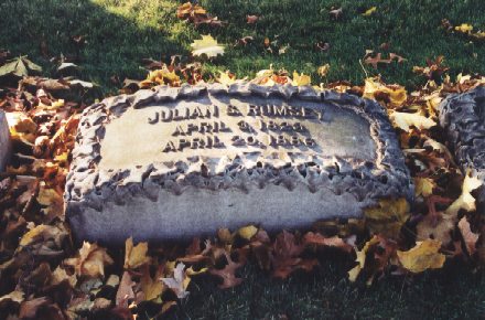 Graceland Cemetery: Mayor Julian S. Rumsey